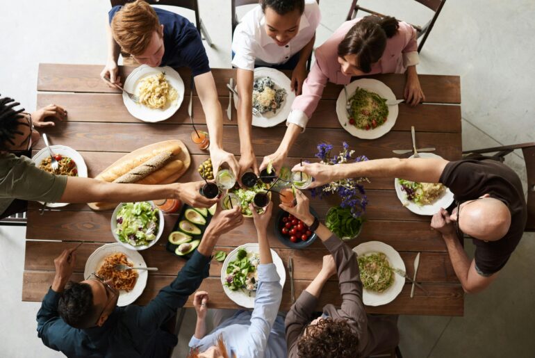 Budget-Friendly Thanksgiving Menu Planning for a Festive Feast - Verified by FangWallet