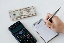 define fixed expense