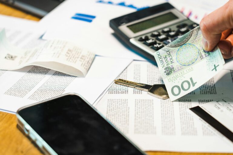 Statement Balance vs Current Balance: How They Differ - Verified by FangWallet