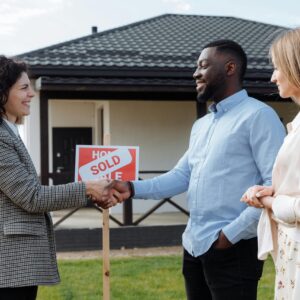 Living in Harmony: A New Homeowner’s Guide to HOA Rules and Regulations - Verified by FangWallet