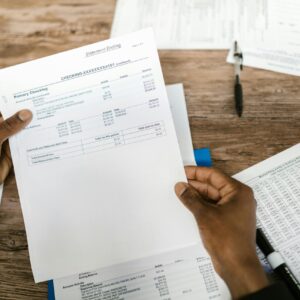What's the Difference Between Checking and Savings Accounts - Verified by FangWallet