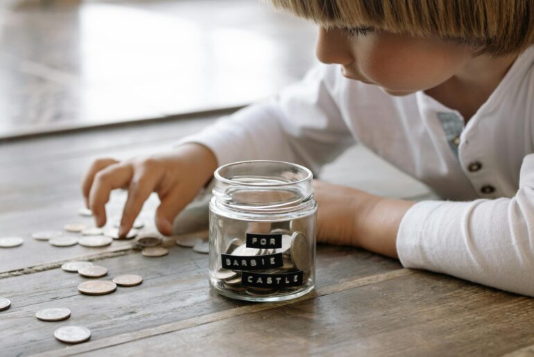 best saving account for kids