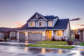 how-to-navigate-a-hot-housing-market-for-buyers-and-sellers