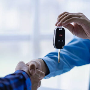 Selling a Car with a Loan in 2025: What’s Changing in the Market? - Verified by FangWallet