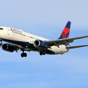 best-airline-stocks