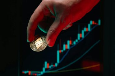 10 Common Cryptocurrency Scams and How to Avoid Them - Verified by FangWallet