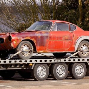 How Much Does a Tow Truck Cost? - Verified by FangWallet
