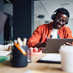 8 Ways to Save with Student Discounts on Online Classes 2025 - Verified by FangWallet
