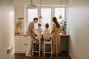 Top 6 Flexible Jobs for Young Parents in 2025 - Verified by FangWallet