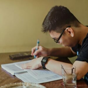 7 Smart Ways to Pay for College on Your Own - Verified by FangWallet