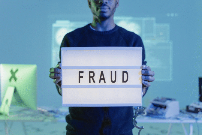 Reducing Fraud Risk with Secure Workflow Management Systems - Verified by FangWallet