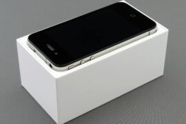 apple-has-classified-these-two-iphones-as-vintage-and-what-that-means