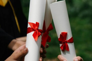 paying-bachelor-degrees
