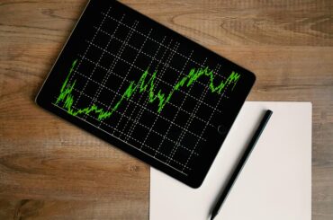 Common Day Trading Mistakes Beginners Should Avoid - Verified by FangWallet