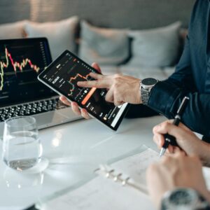 Solana Slips Toward $120 but Long-Term Outlook Holds - Verified by FangWallet