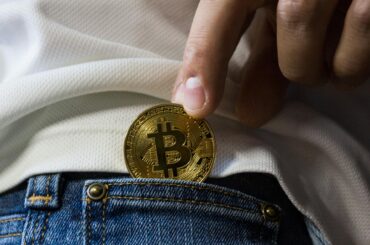 Why Bitcoin's $116K Spike Didn’t Mark the Bull Market Peak - Verified by FangWallet
