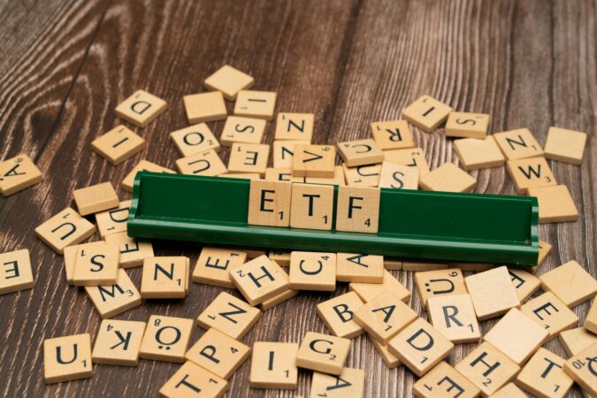 What’s a Ponzi Scheme? The Basics and Its Risks - Verified by FangWallet