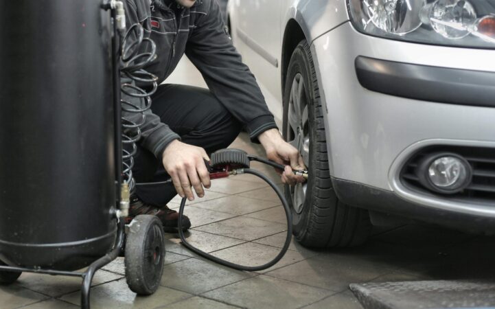 12 Best Roadside Assistance Plans for 2025: Coverage, Benefits, and Pricing - Verified by FangWallet