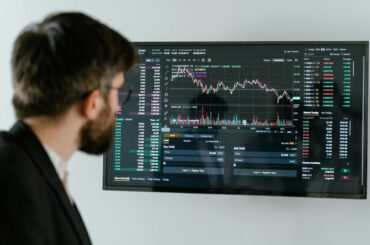 Recession-Proof Stock Quietly Outperforms the Market - Verified by FangWallet