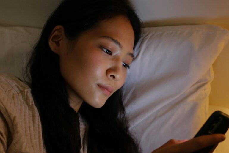 How to Hide Apps and Files on Samsung Galaxy for Better Privacy - Verified by FangWallet