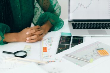 Earnings Projections Plunge as Tariffs Stoke Market Uncertainty - Verified by FangWallet