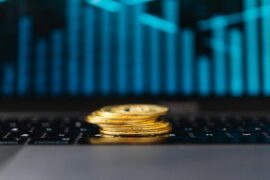 6 Best Gold ETFs to Watch in 2025 - Verified by FangWallet
