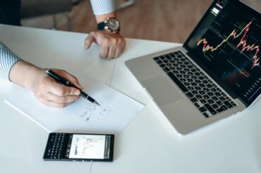 Best Mid-Cap Stocks to Watch for Growth in 2025 - Verified by FangWallet