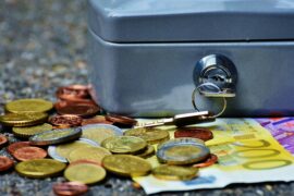Choosing the Best Bank Account for Your Needs - Verified by FangWallet