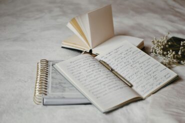 How to Pay Safely When Ordering from an Essay Writing Service - Verified by FangWallet