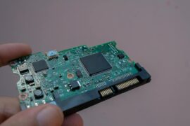 qualcomm-chip-stock